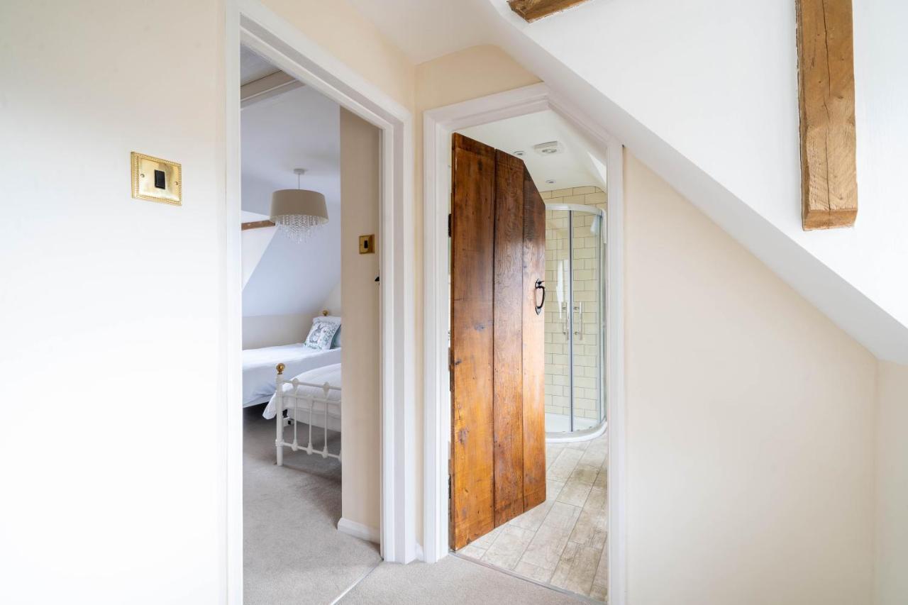 Cotswold Thatched Cottage Mickleton  Exterior foto